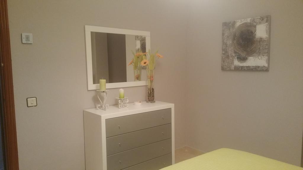 Apartamento Eduardo Dato Sevilla Eksteriør bilde