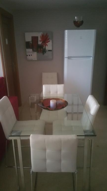 Apartamento Eduardo Dato Sevilla Eksteriør bilde