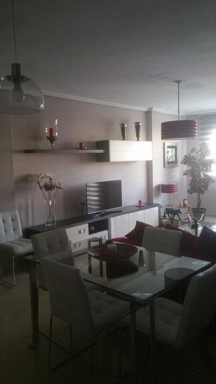 Apartamento Eduardo Dato Sevilla Eksteriør bilde